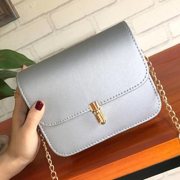Silvery Gray Chain Crossbody Popular Fashion Bag - Picture 3 of 11